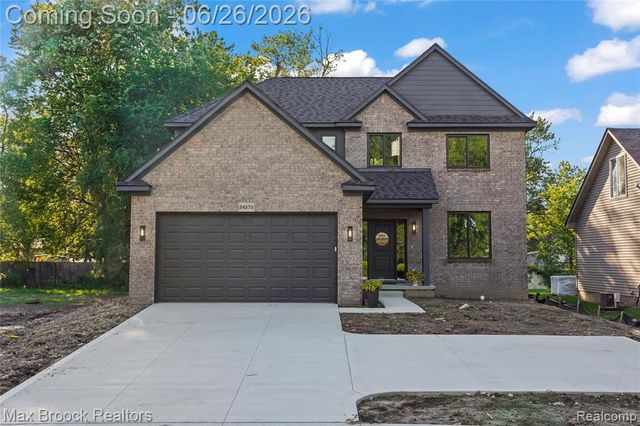 34575 Jefferson Avenue, Harrison Twp, MI 48045
