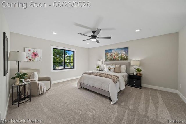 34575 Jefferson Avenue, Harrison Twp, MI 48045