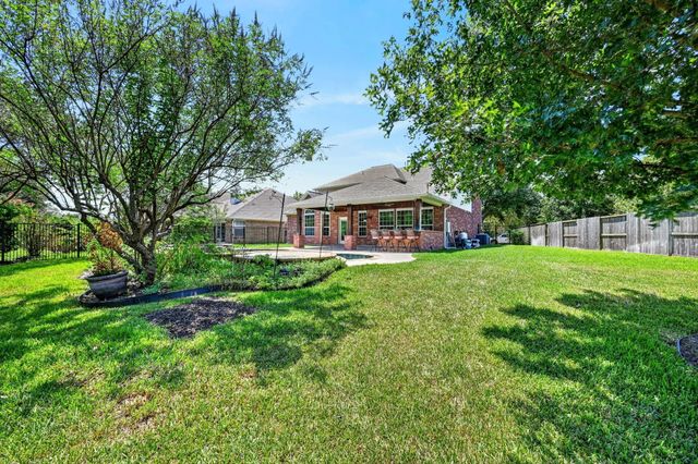 18111 Williams Elm Drive, Cypress, TX 77433