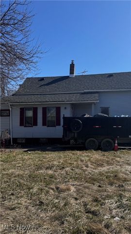 7107 Ivy Avenue, Cleveland, OH 44127