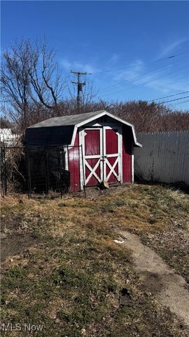 7107 Ivy Avenue, Cleveland, OH 44127