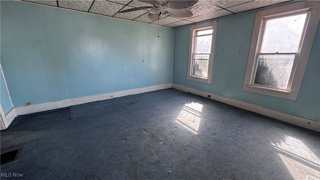 7107 Ivy Avenue, Cleveland, OH 44127