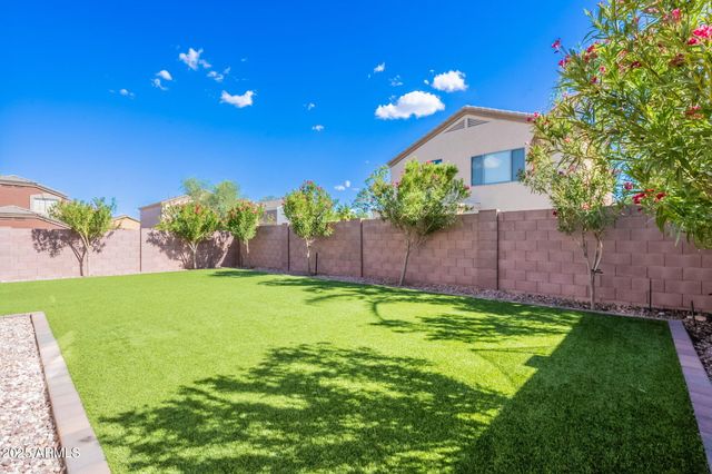 3701 W DANCER Lane, San Tan Valley, AZ 85144