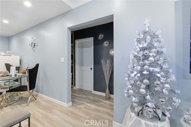 1513 W 60th Street, Los Angeles, CA 90047