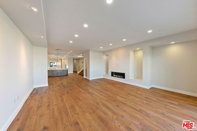 22065 Pacific Coast Highway 7, Malibu, CA 90265