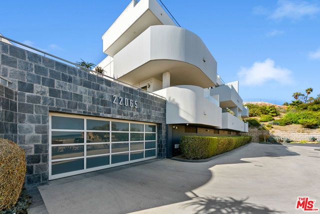 22065 Pacific Coast Highway 7, Malibu, CA 90265