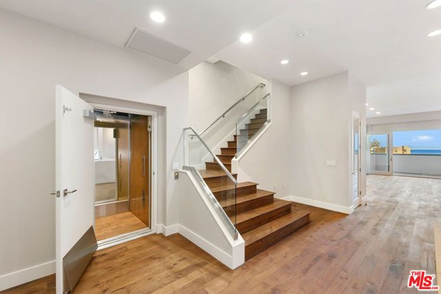 22065 Pacific Coast Highway 7, Malibu, CA 90265