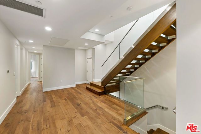 22065 Pacific Coast Highway 7, Malibu, CA 90265