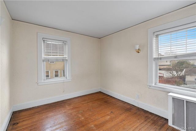 68 Stephenson Boulevard, New Rochelle, NY 10801