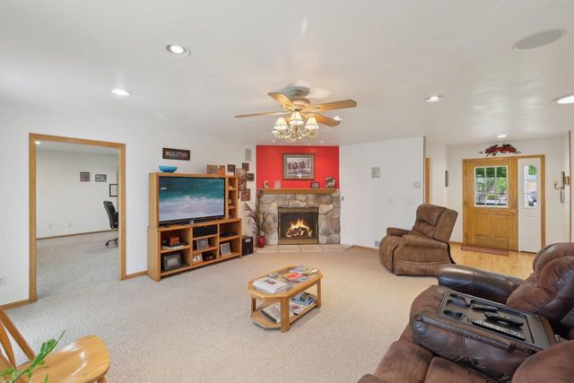 161 E Pine Street, Lake Mills, WI 53551