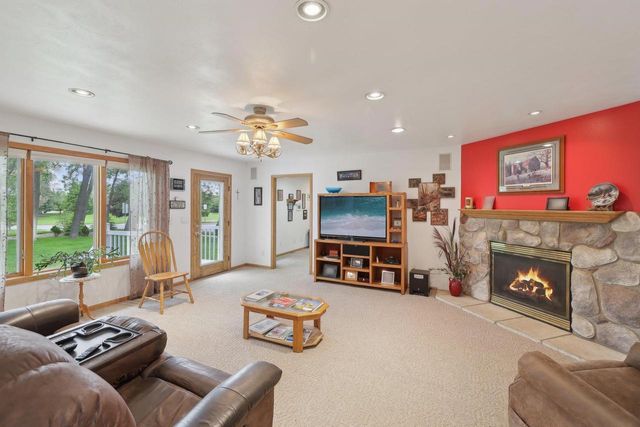 161 E Pine Street, Lake Mills, WI 53551