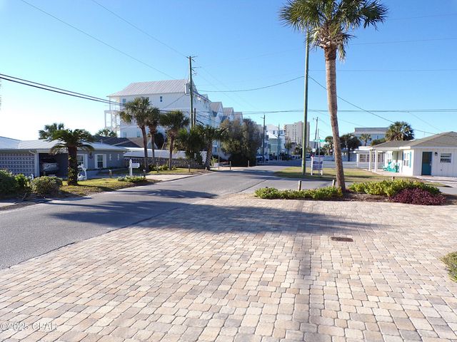 8213 Surf Drive, Panama City, FL 32408