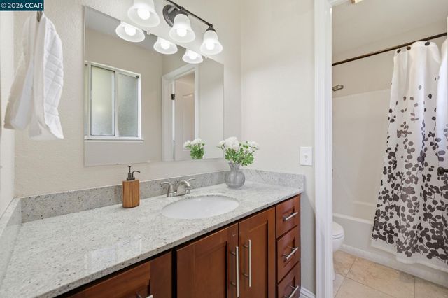 3611 Sunview Ct, Concord, CA 94520