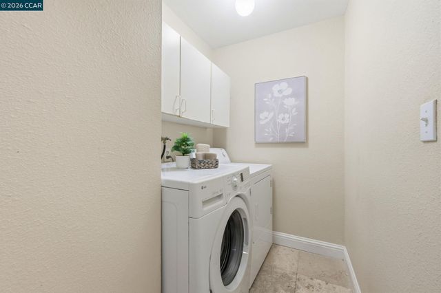 3611 Sunview Ct, Concord, CA 94520