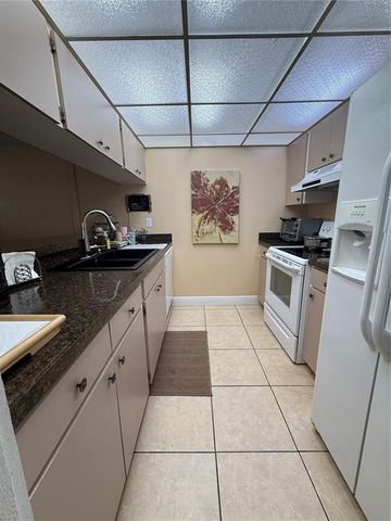 821 PINEWOOD COURT 821, Haines City, FL 33844