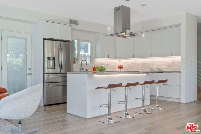 12413 Wagner Street, Los Angeles, CA 90066