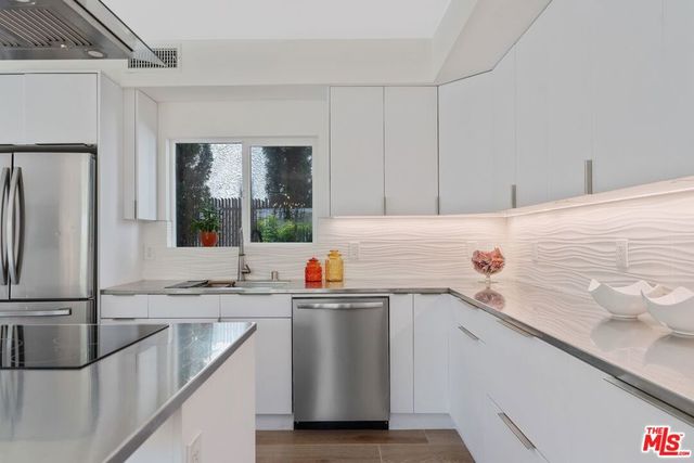 12413 Wagner Street, Los Angeles, CA 90066