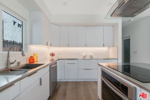 12413 Wagner Street, Los Angeles, CA 90066