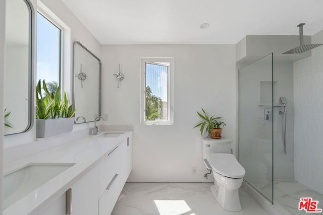 12413 Wagner Street, Los Angeles, CA 90066