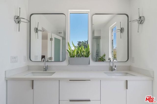 12413 Wagner Street, Los Angeles, CA 90066