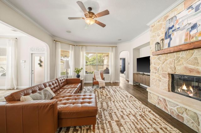 7910 Emerald Haven Drive, Sugar Land, TX 77479