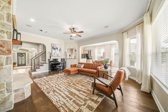 7910 Emerald Haven Drive, Sugar Land, TX 77479