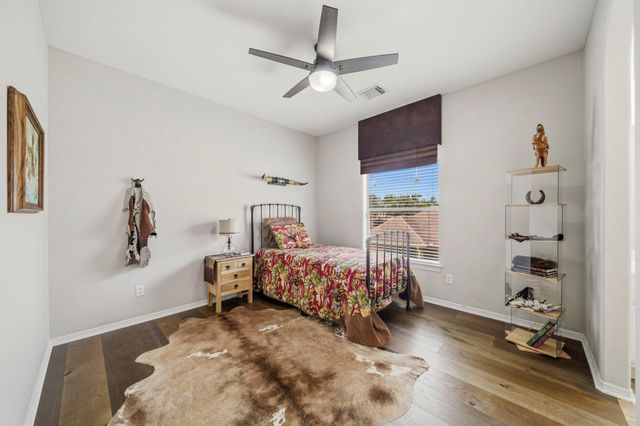 7910 Emerald Haven Drive, Sugar Land, TX 77479