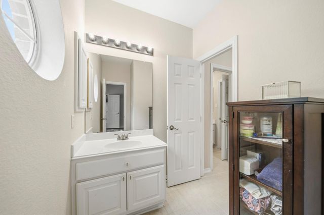 7910 Emerald Haven Drive, Sugar Land, TX 77479