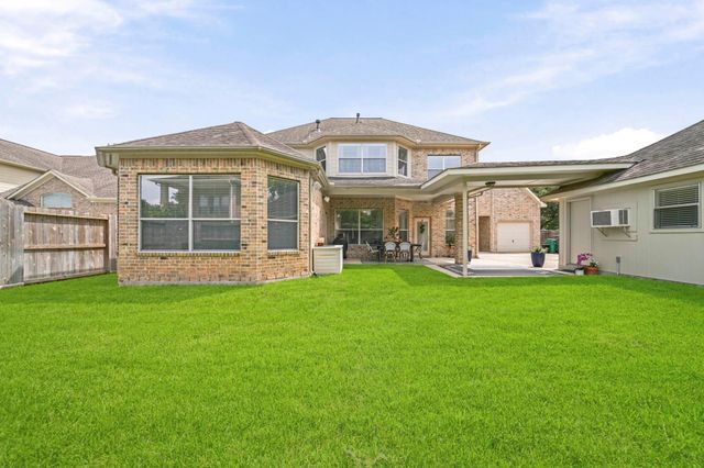 7910 Emerald Haven Drive, Sugar Land, TX 77479