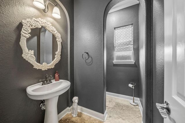 7910 Emerald Haven Drive, Sugar Land, TX 77479