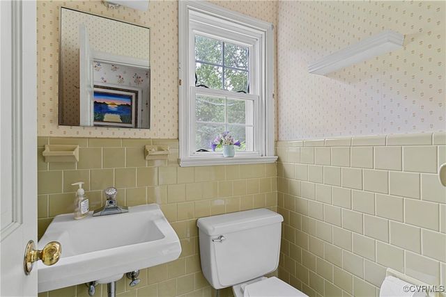 3223 Wood Dale Rd, Chesterfield, VA 23831