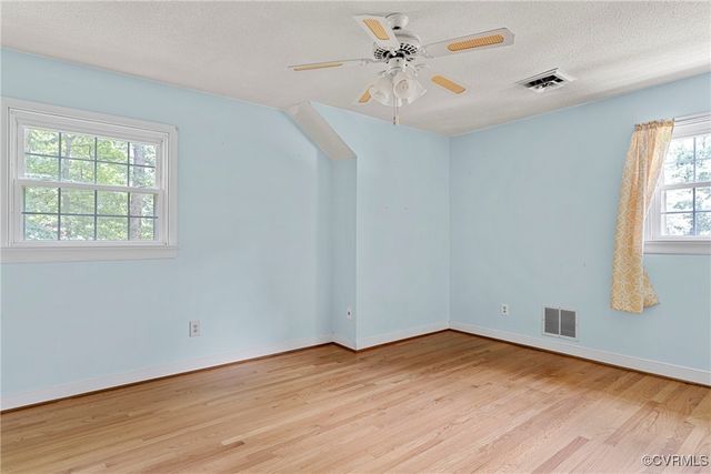 3223 Wood Dale Rd, Chesterfield, VA 23831