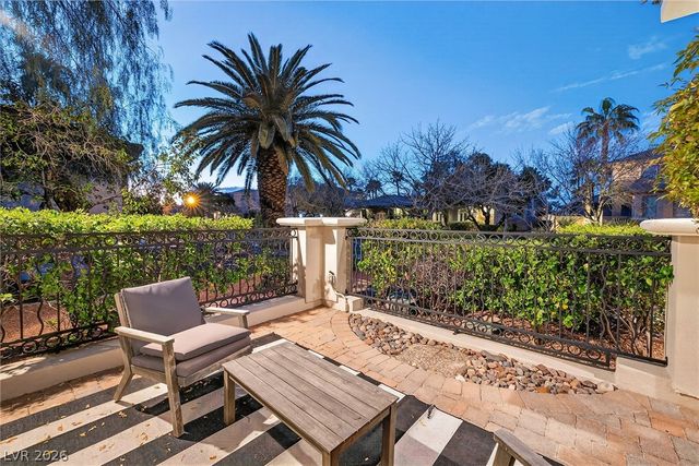 2279 Candlestick Avenue, Henderson, NV 89052