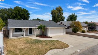 34704 Locke Ave, Fremont, CA 94555