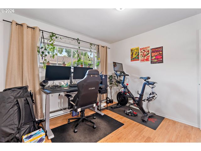 816 Se NEHALEM St, Portland, OR 97202