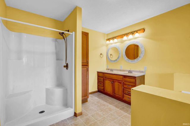 305 Candlelight Lane, Oolitic, IN 47451