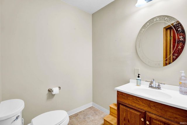 305 Candlelight Lane, Oolitic, IN 47451