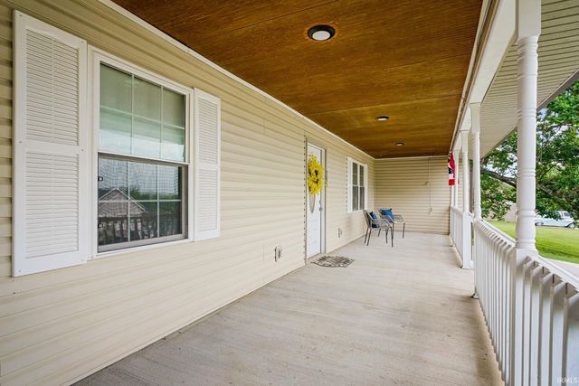 305 Candlelight Lane, Oolitic, IN 47451