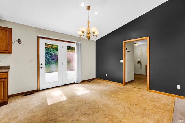 305 Candlelight Lane, Oolitic, IN 47451