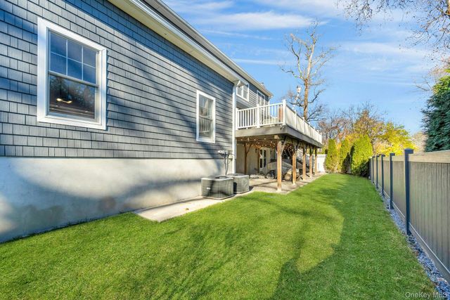 36 Lynwood Road, Scarsdale, NY 10583