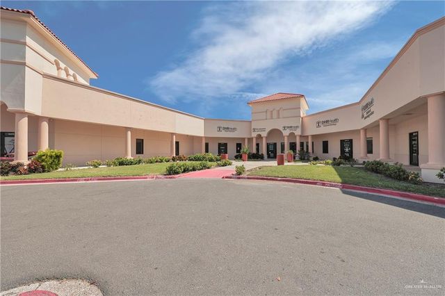 2121 E Griffin Parkway 12, Mission, TX 78572