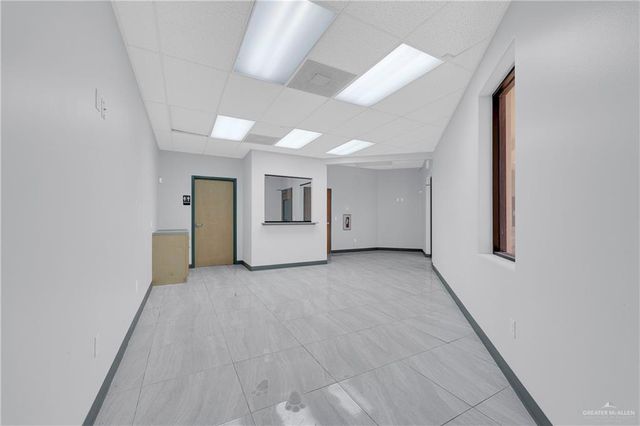 2121 E Griffin Parkway 12, Mission, TX 78572