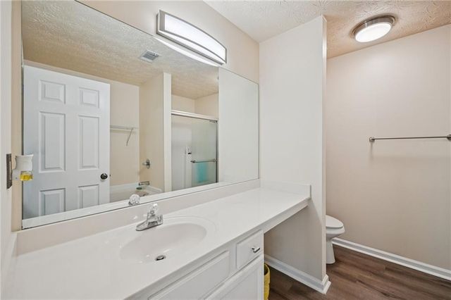 2706 Heathrow Drive, Lawrenceville, GA 30043