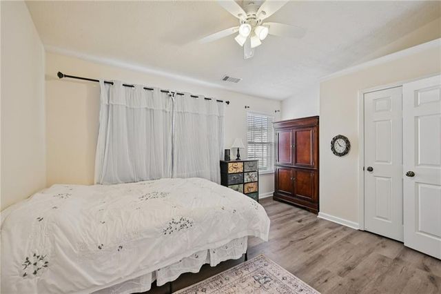 2706 Heathrow Drive, Lawrenceville, GA 30043