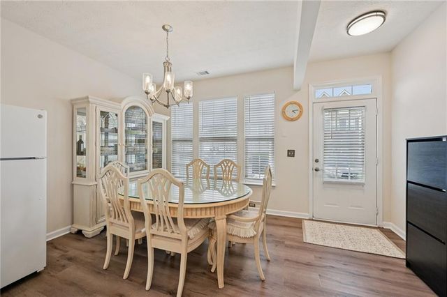 2706 Heathrow Drive, Lawrenceville, GA 30043