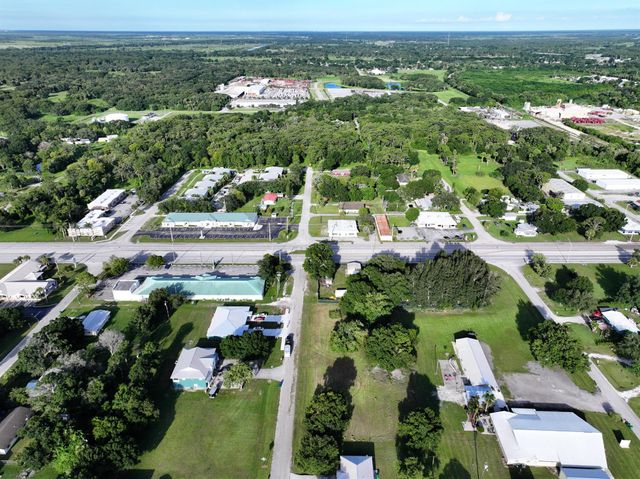 205 NW 11th Street, Okeechobee, FL 34972