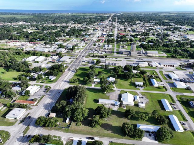 205 NW 11th Street, Okeechobee, FL 34972