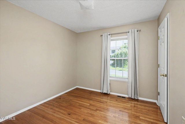 325 Heather Lane, Church Hill, TN 37642