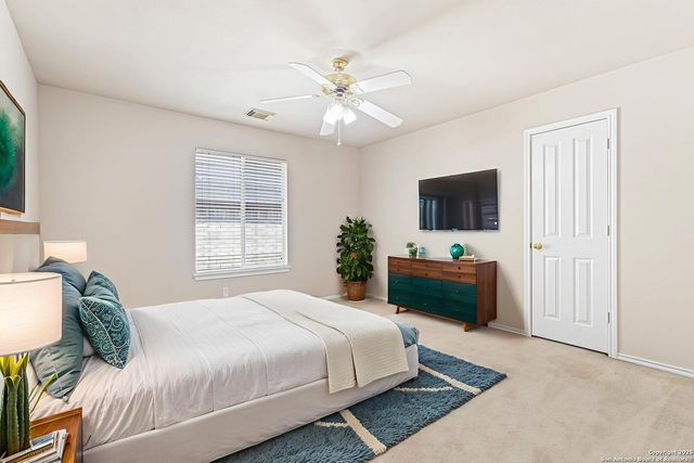 21715 Cliff View Dr., San Antonio, TX 78259