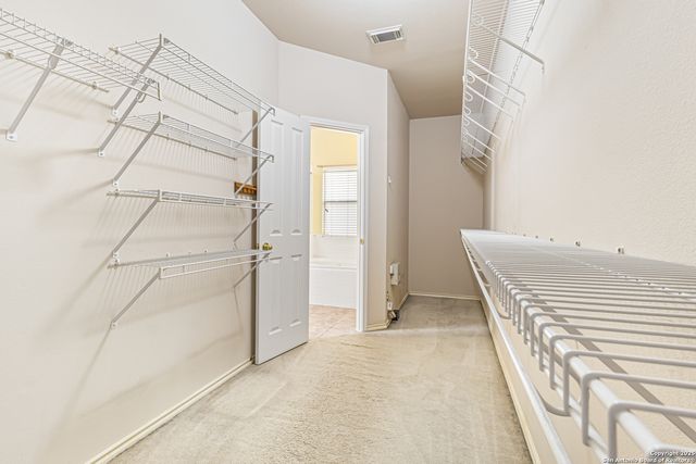 21715 Cliff View Dr., San Antonio, TX 78259